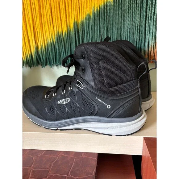 Keen boots Size 13 - Picture 7 of 9